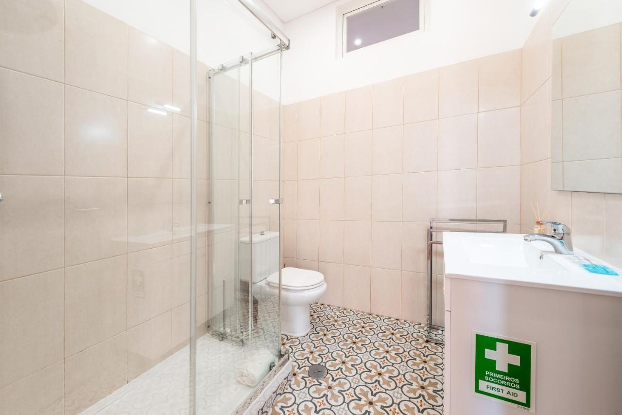 Vita Portucale ! Deluxe 3 Bedroom Apartment In Arroios Lisboa 外观 照片