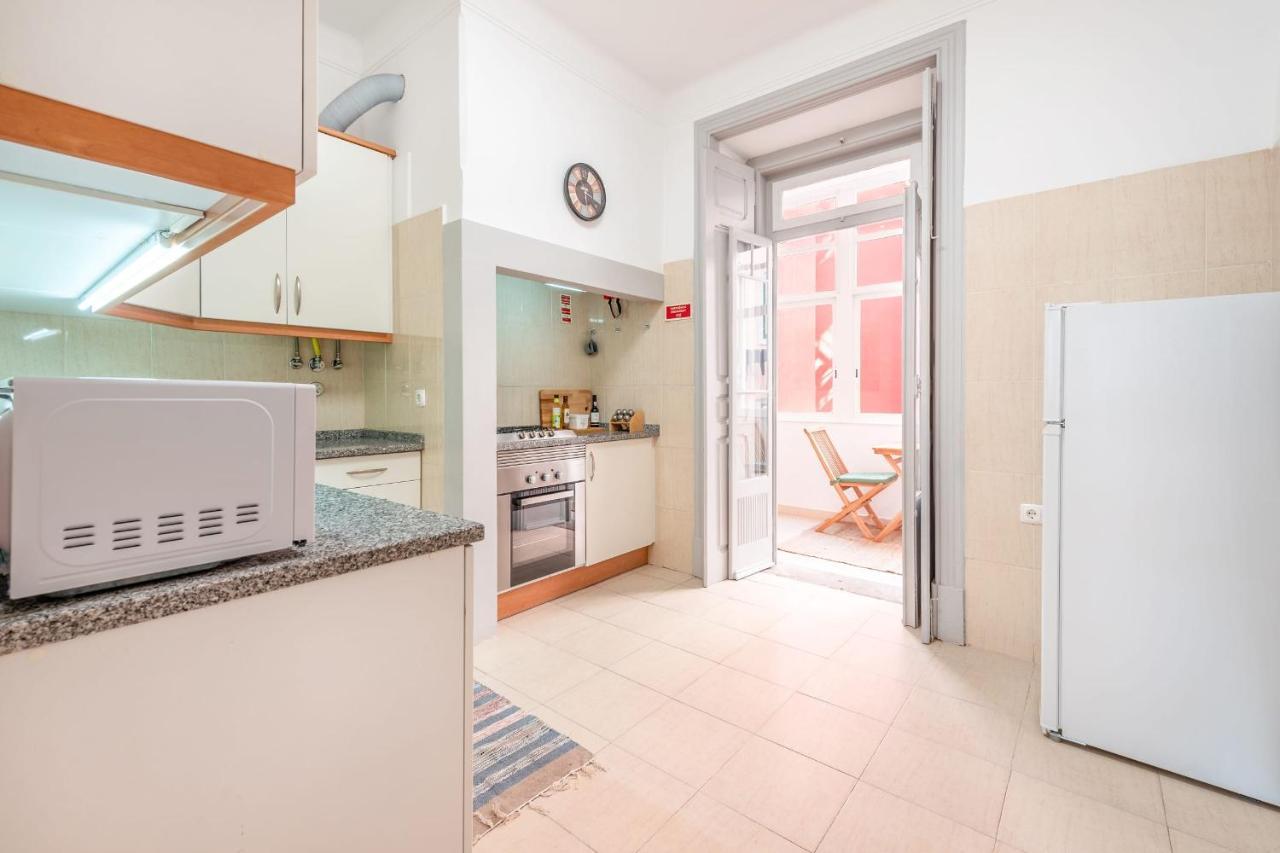Vita Portucale ! Deluxe 3 Bedroom Apartment In Arroios Lisboa 外观 照片